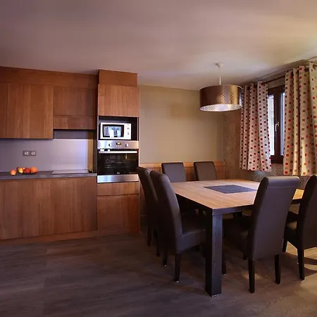 Aparthotel Les Arolles By Les Etincelles
