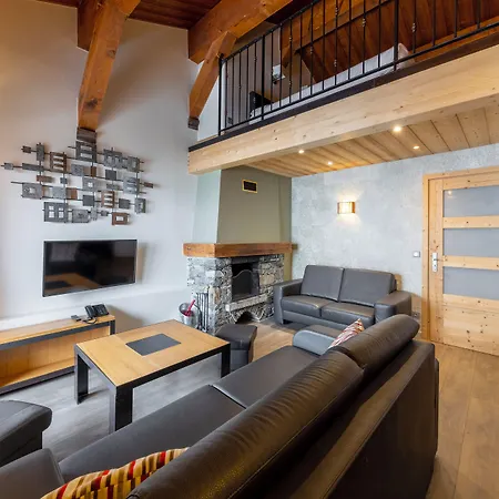 Appart hôtel Résidence Les Arolles By Les Etincelles 4*